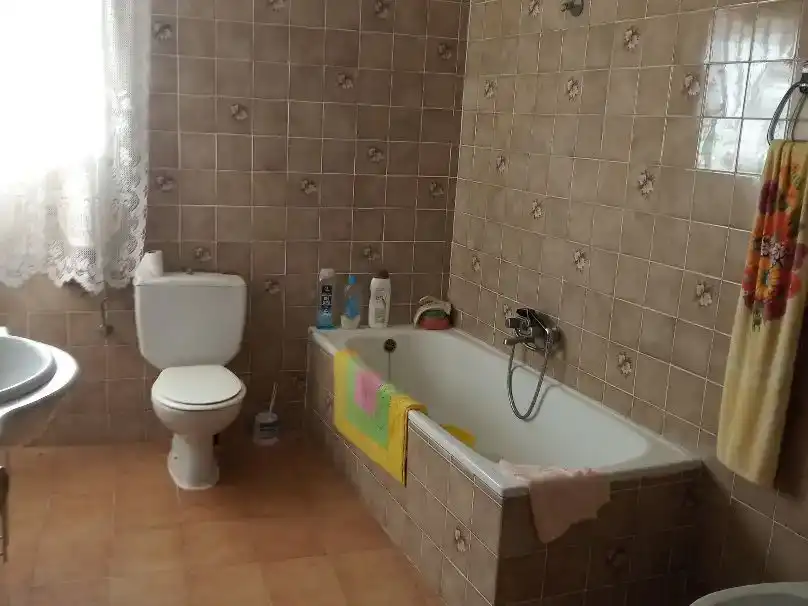 Badezimmer von Maisonette zum Verkauf in Villalpardo, Cuenca