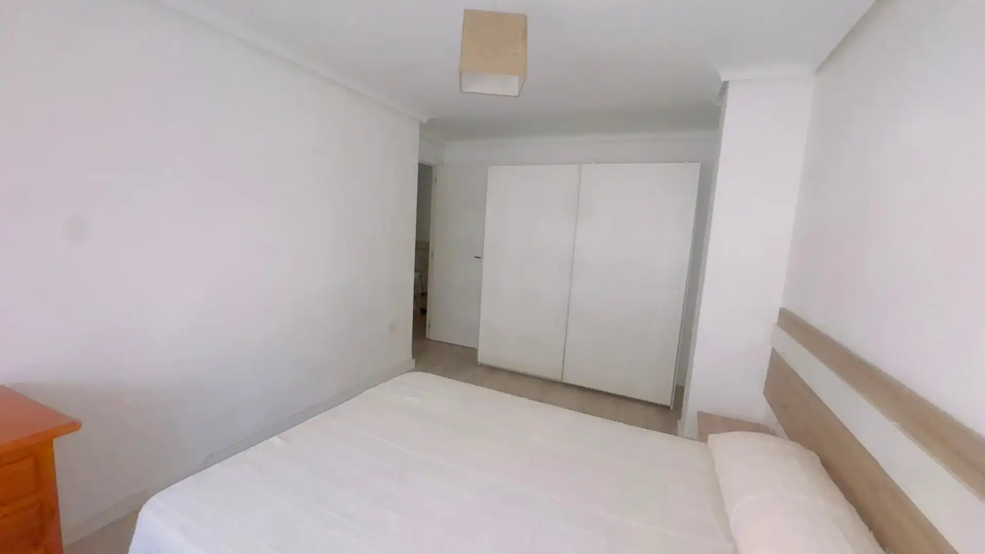 Piso con terraza en venta en Avenida Ramón y Cajal 47, imagen 9