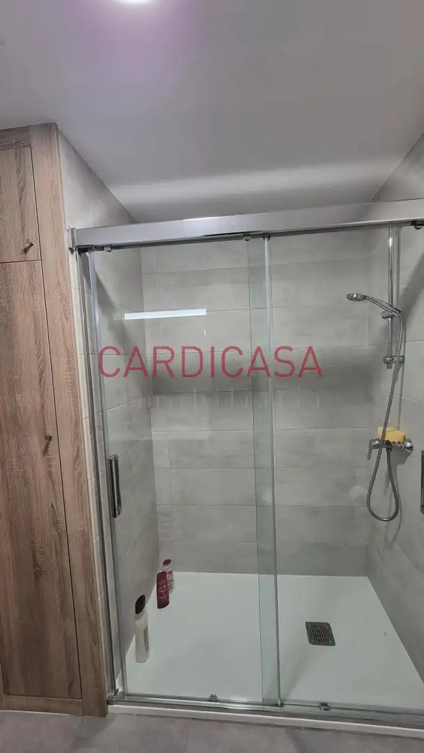 Bathroom of Flat for sale in Redondela  with Heating, Parquet flooring and Storage room