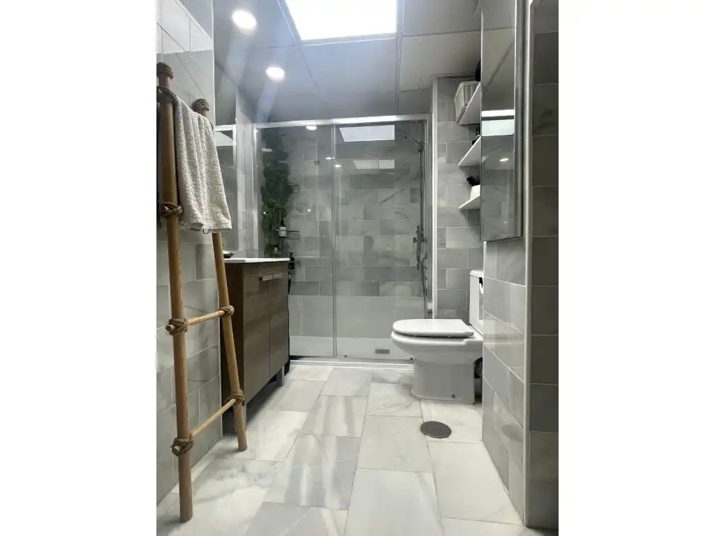 Bany de Apartament en venda en Garrucha amb Aire condicionat i Piscina comunitària