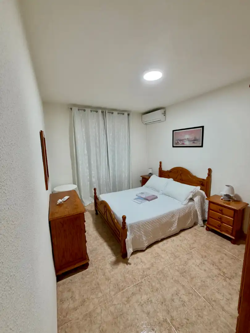 Bedroom of Flat for rent in Berja  with Air Conditioner, Heating and Furnished