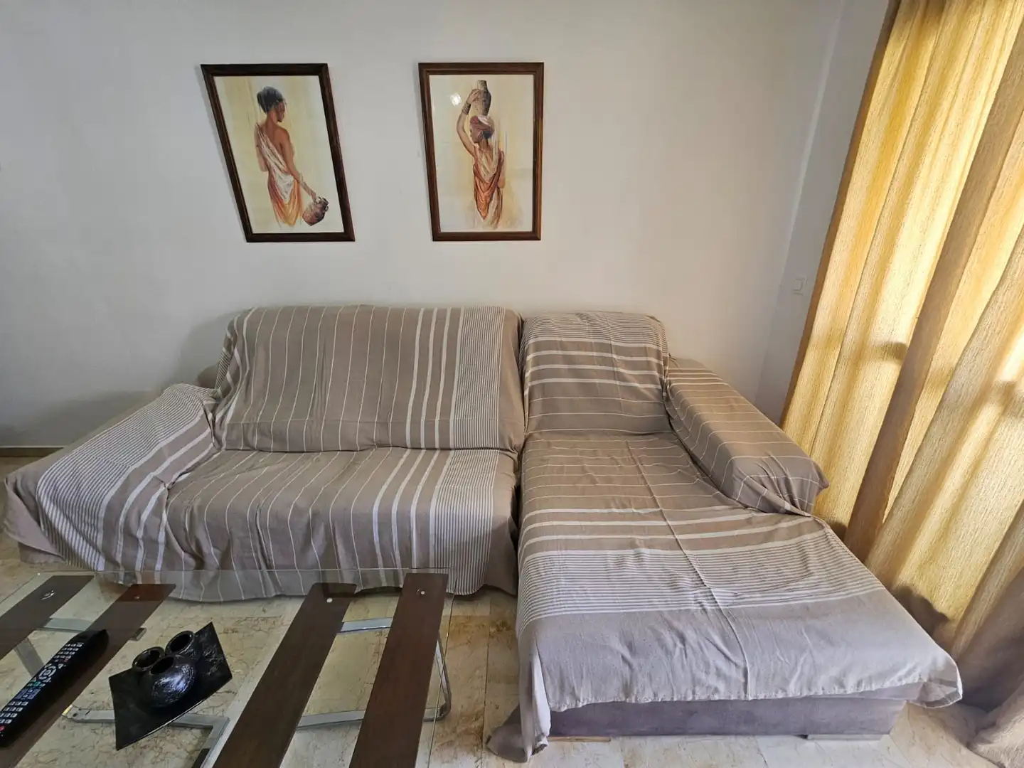 Sala de estar de Piso de alquiler en Benalmádena con Terraza, Amueblado y Horno