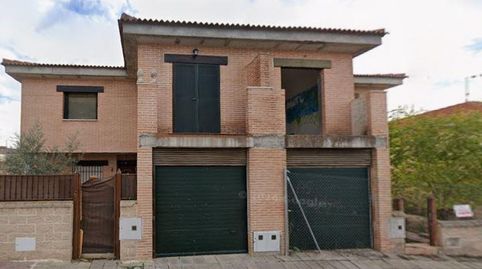 VENTA CHALET MORA
