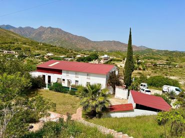 Casa rústica con piscina en venta en Valtocado - La Alquería - La Atalaya