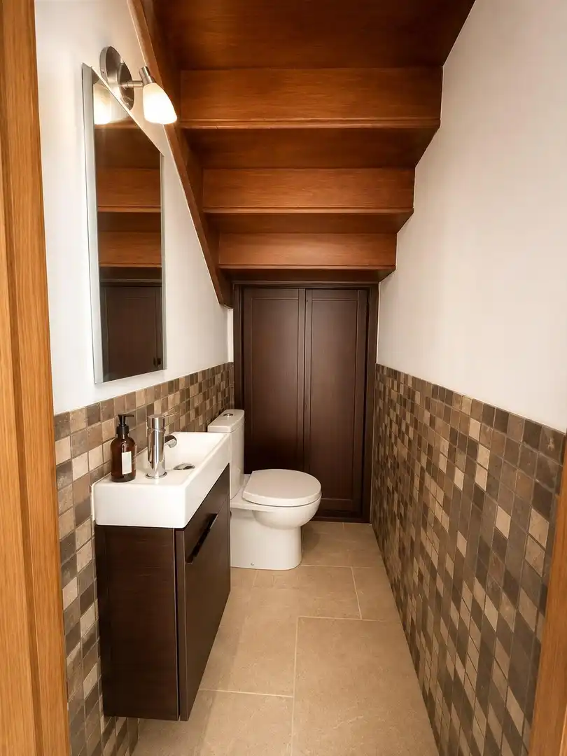 Baño de Casa adosada en venta en Riotuerto con Calefacción y Terraza