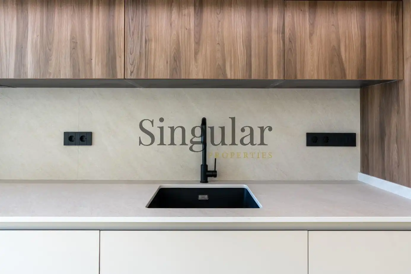 Cocina de Piso en venta en Barcelona con Aire acondicionado, Calefacción y Terraza