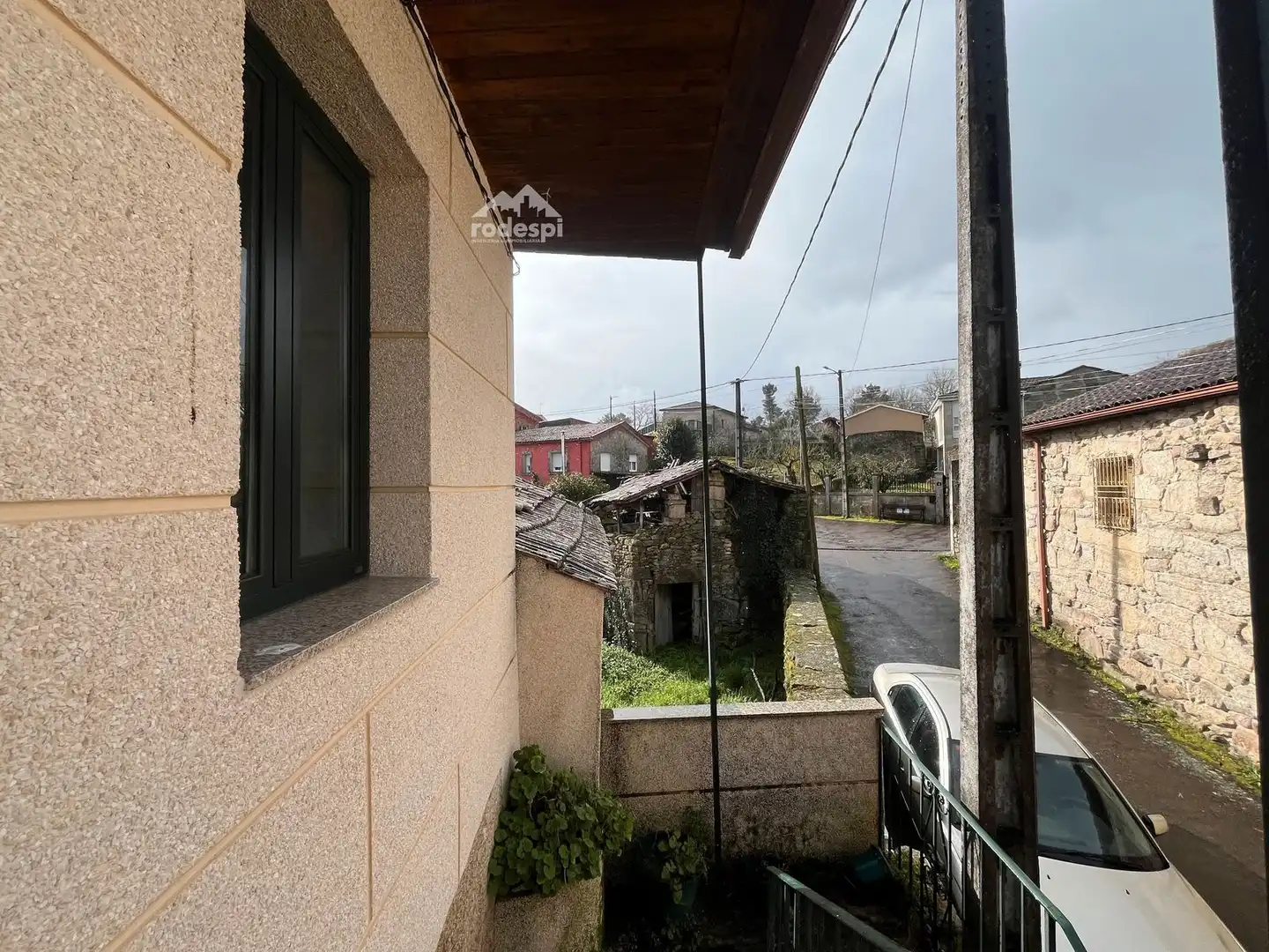 Vista exterior de Casa o xalet en venda en Punxín amb Calefacció, Traster i Piscina