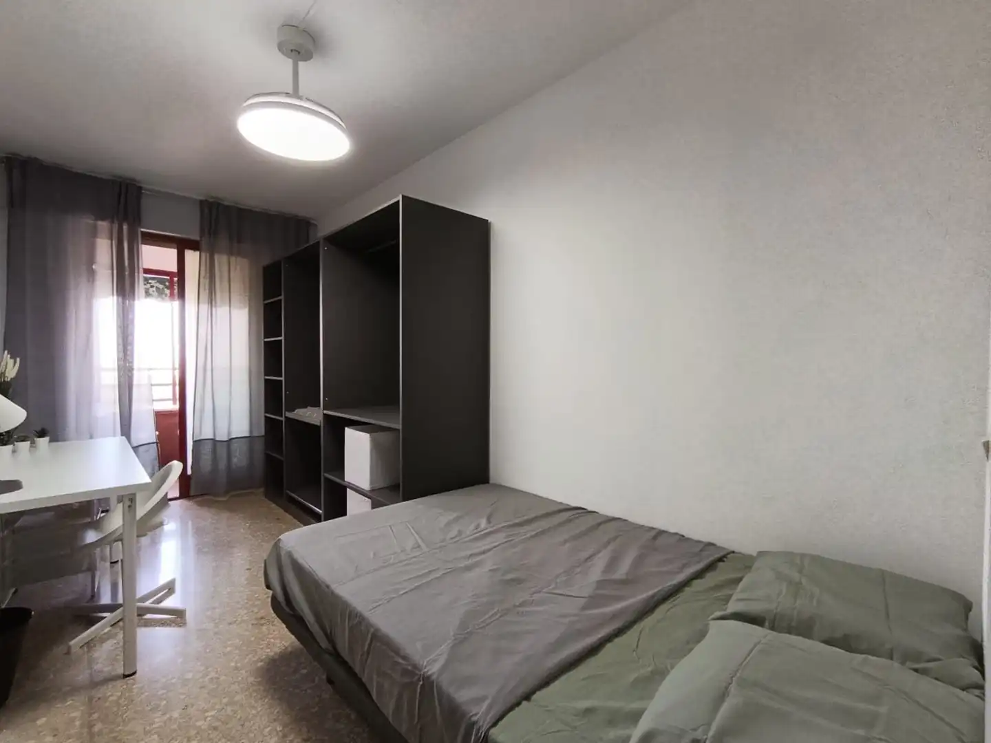 Habitación en Calle Najarra, Entrevías