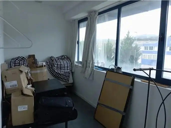 Fabrikhallen zum Verkauf in Ezcabarte