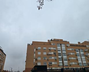 Exterior view of Flat for sale in  Madrid Capital  with Air Conditioner and Swimming Pool