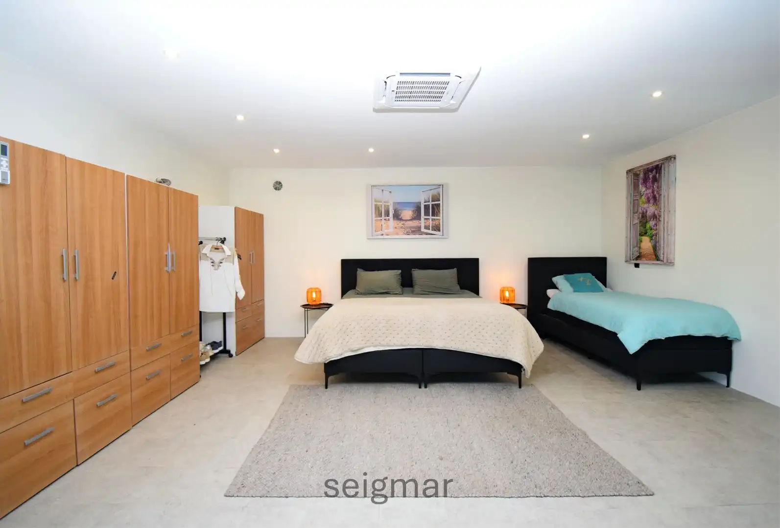 Houses for sale in Pueblo Acantilado - Lanuza