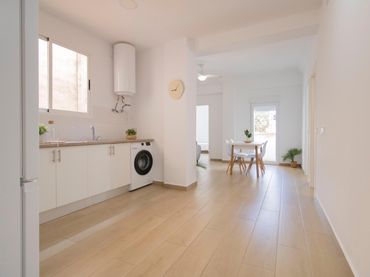 Appartement avec balcon à vendre à Calle Cavallers 13