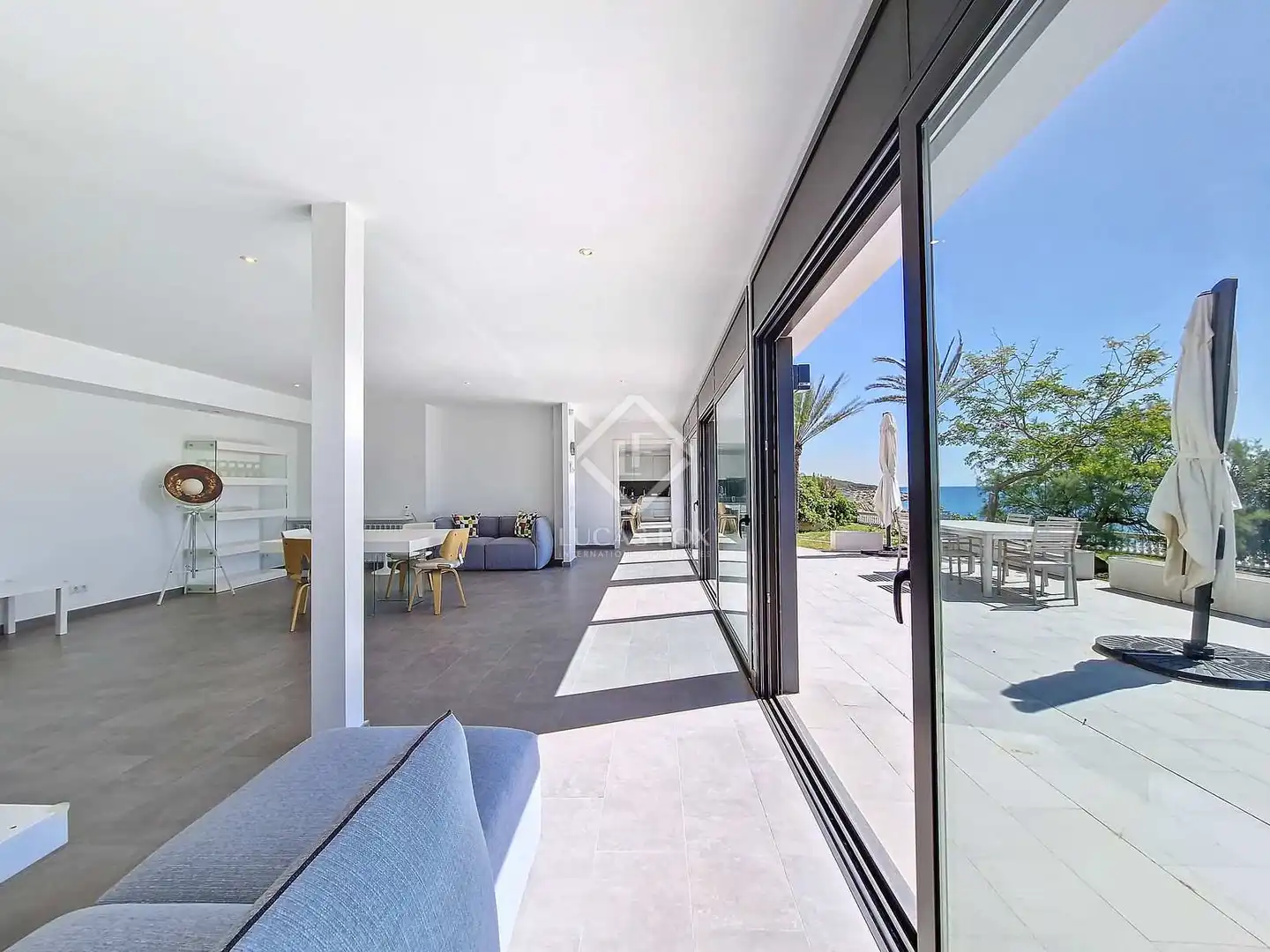 Terrassa de Casa o xalet de lloguer en Vilanova i la Geltrú amb Aire condicionat, Jardí privat i Terrassa