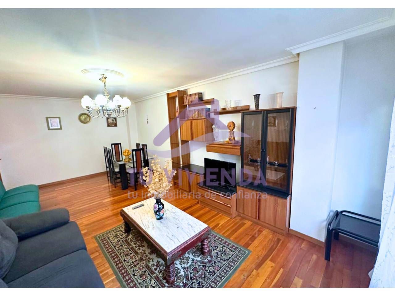 Wohnzimmer von Wohnung zur Miete in Saldaña