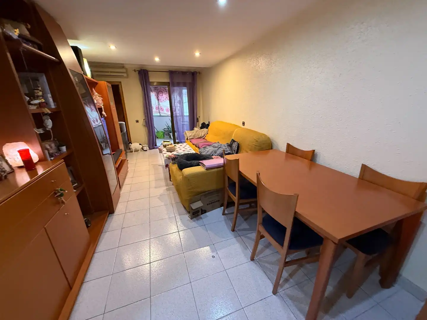 Wohnzimmer von Wohnung zum Verkauf in Santa Coloma de Gramenet mit Klimaanlage, Heizung und Terrasse