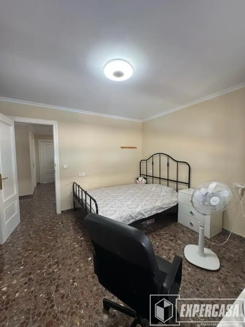 Schlafzimmer von Country house zum Verkauf in Albal mit Klimaanlage und Terrasse