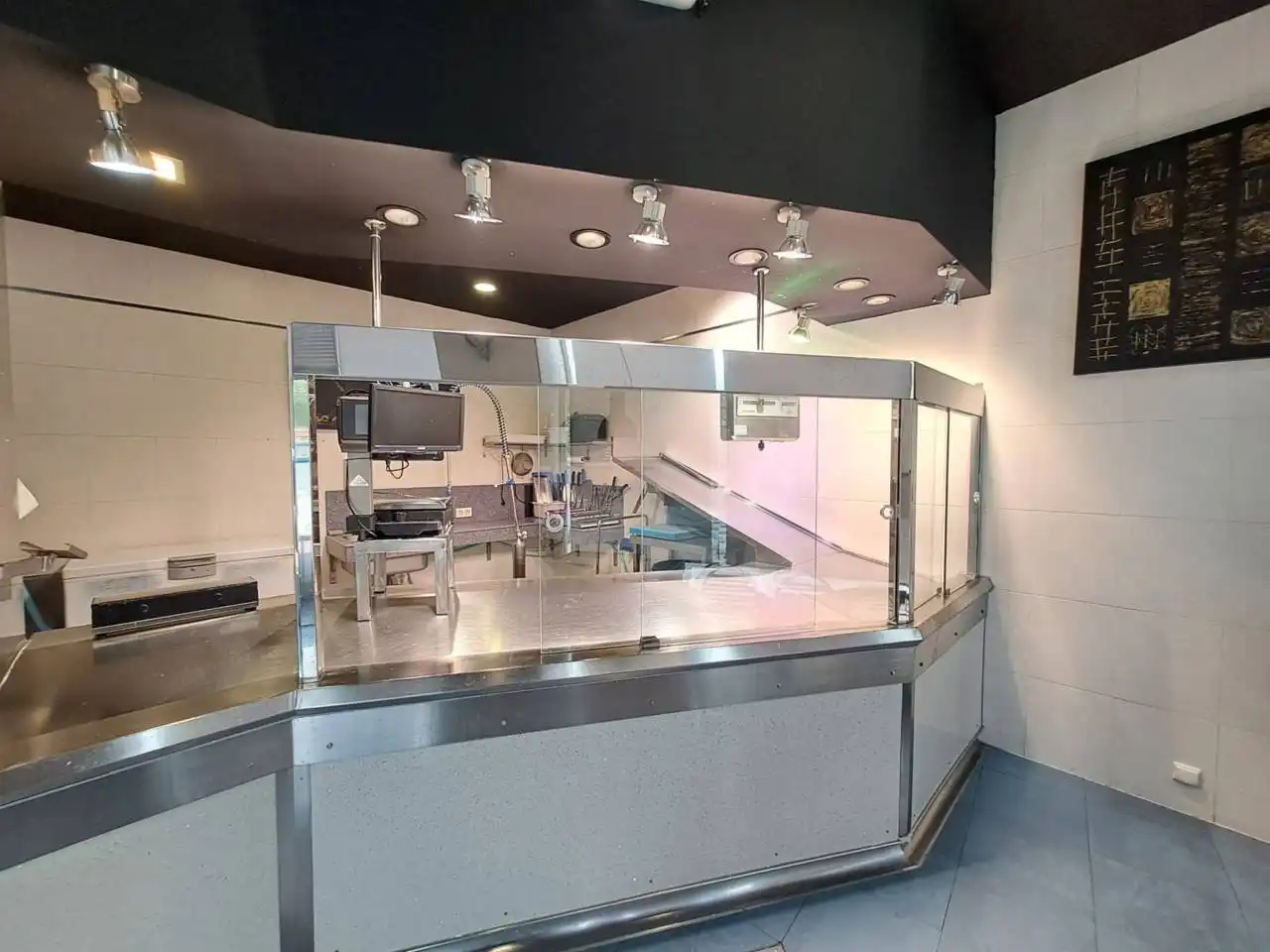 Cuina de Local en venda en Burgos amb Aire condicionat