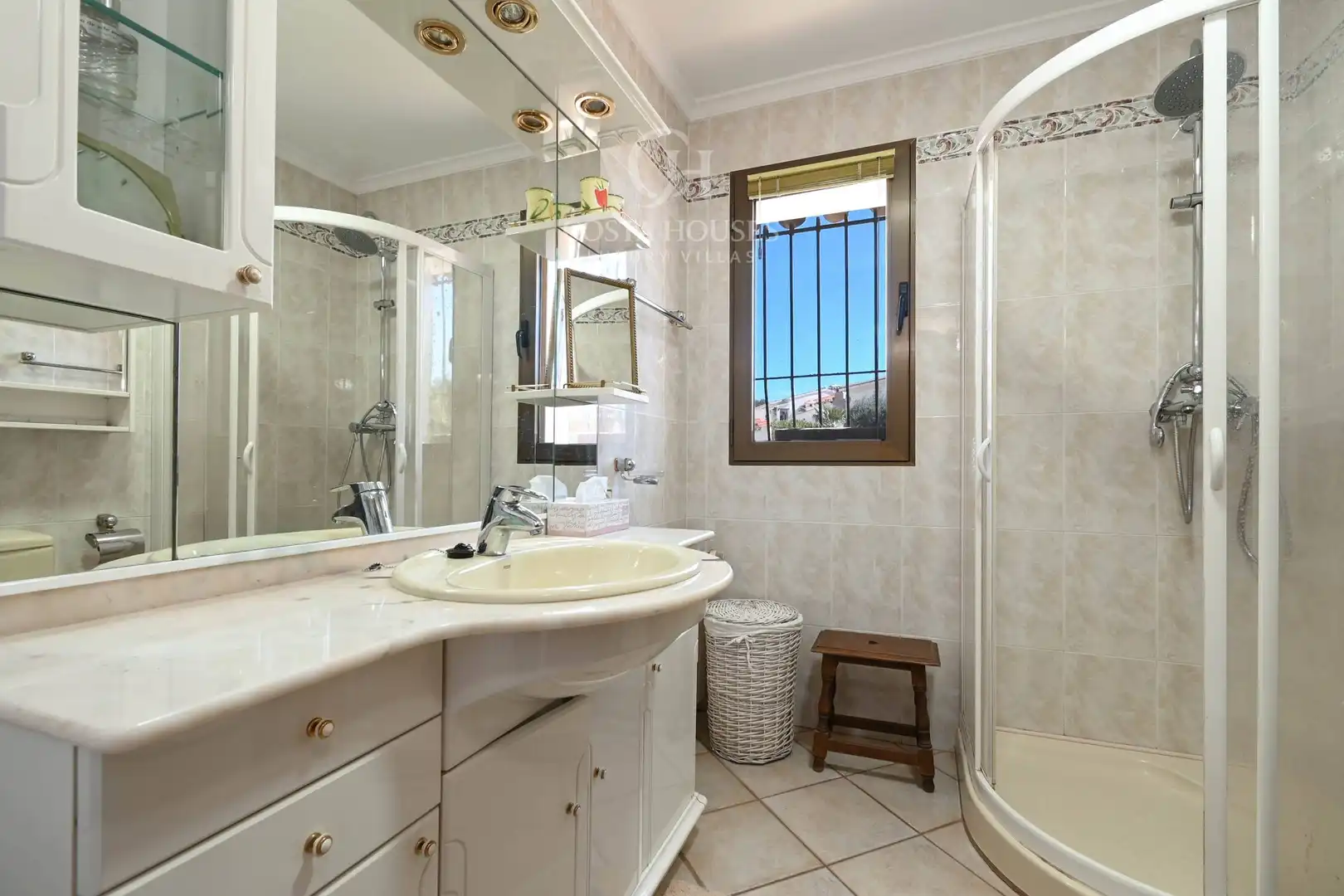 Bathroom of Houses for sale in Jávea / Xàbia  with Air Conditioner, Heating and Private garden