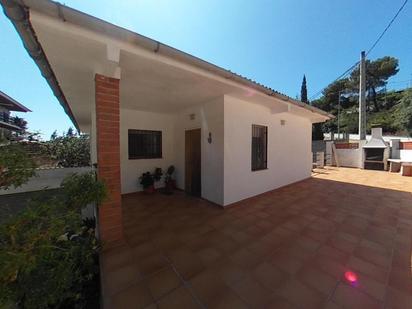 Vista exterior de Casa o xalet en venda en Font-rubí amb Terrassa