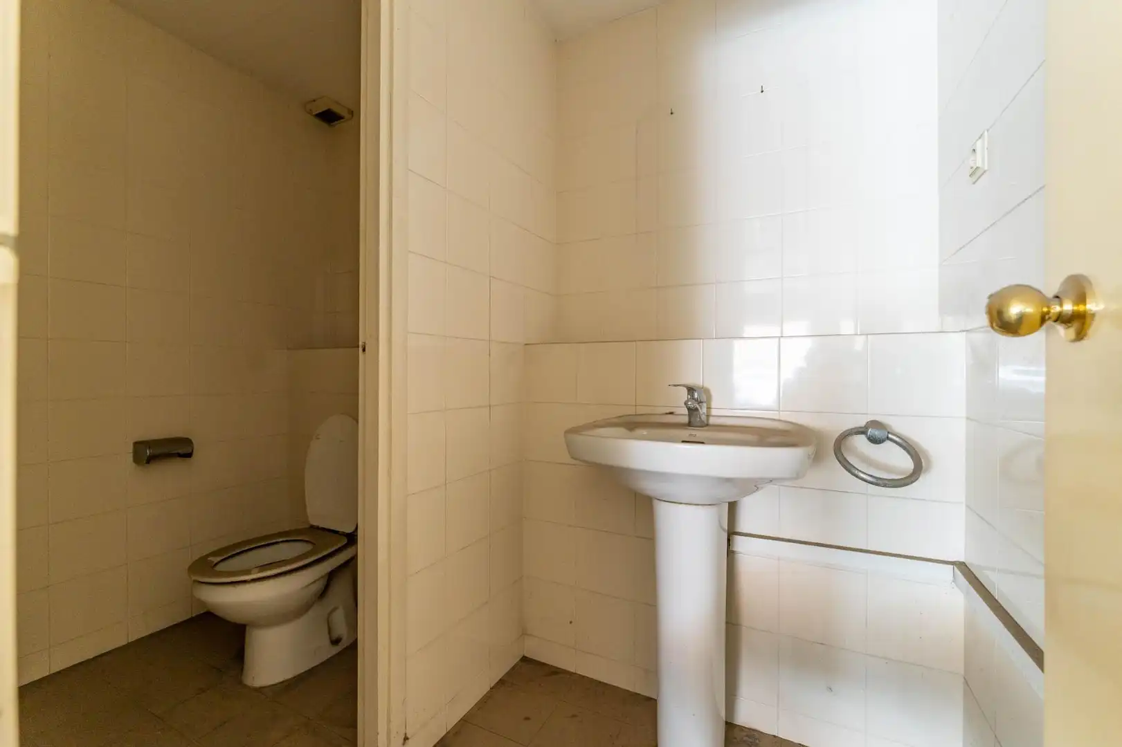 Business premises to rent in CALLE CORREDOR DEL GAS LOCAL 5-6 CASA 19 11 L, imagen 6