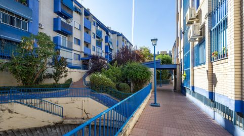 Photo 2 of Flat for sale in Calle Rosalia de Castro, 29, Parque Nueva Granada, Granada Capital