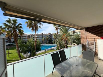 Vista exterior de Apartament en venda en Salou amb Aire condicionat, Calefacció i Terrassa