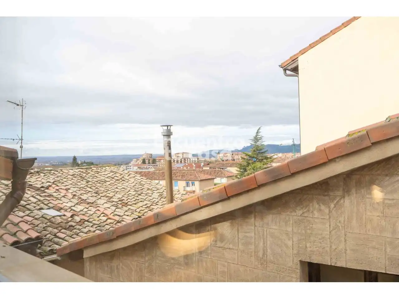Außenansicht von Maisonette zum Verkauf in Labastida / Bastida mit Heizung, Abstellraum und Alarm