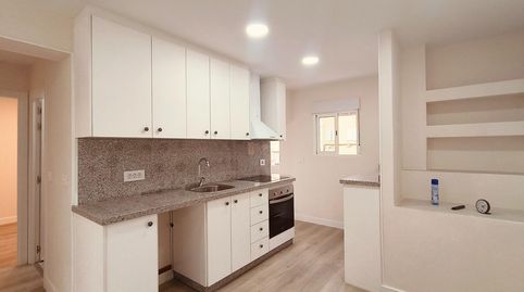 Foto 4 de Piso en venta en Calle Izquierdo Azcarate, Tristán - García Escámez - Somosierra, Santa Cruz de Tenerife Capital