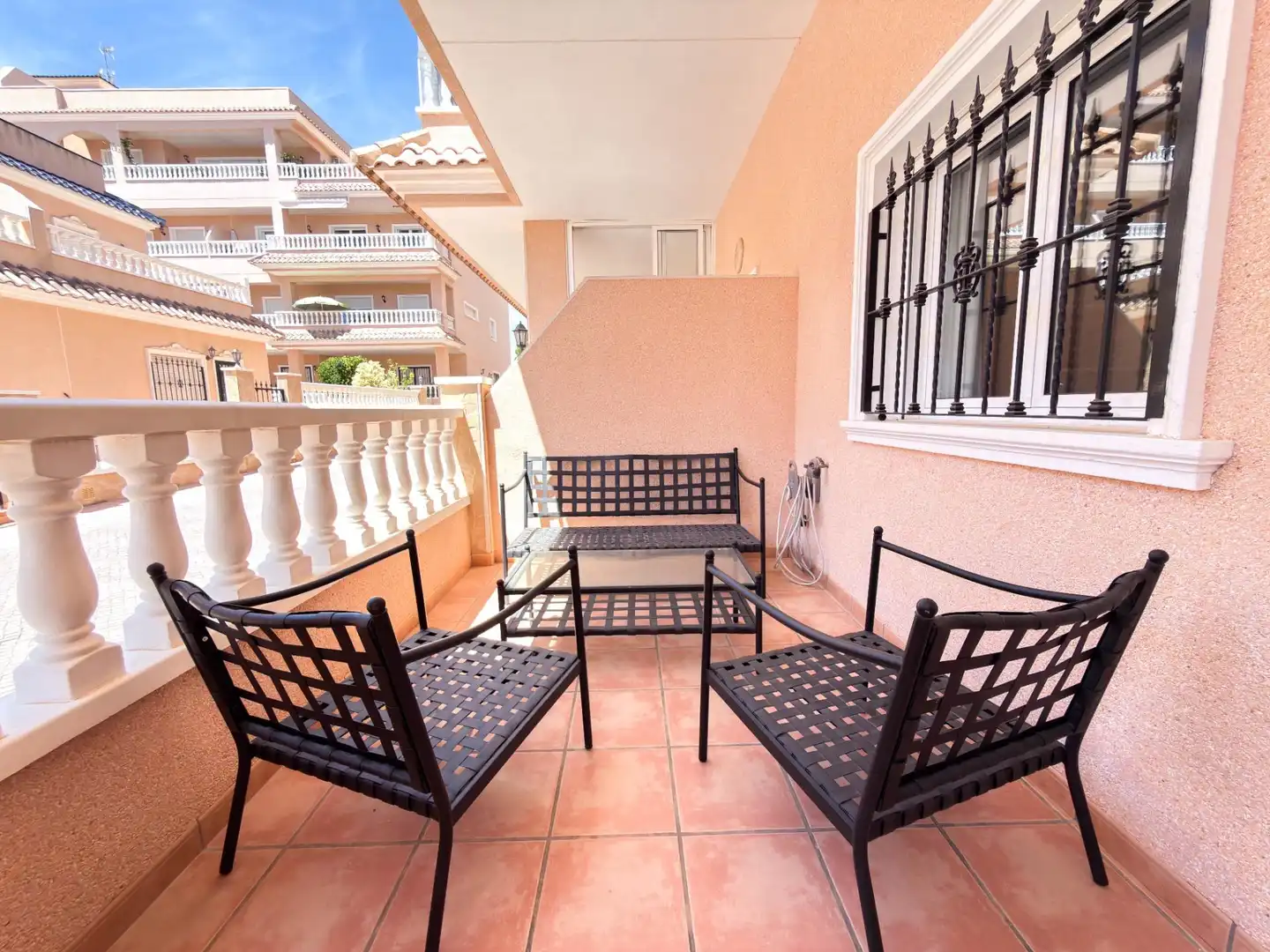 Terrassa de Apartament en venda en Orihuela amb Aire condicionat, Jardí privat i Terrassa
