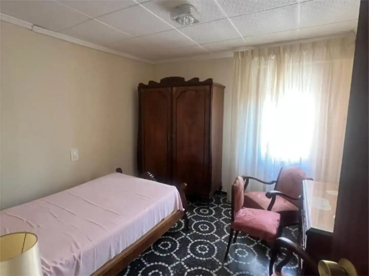 Habitación de Piso en venta en Sax con Balcón