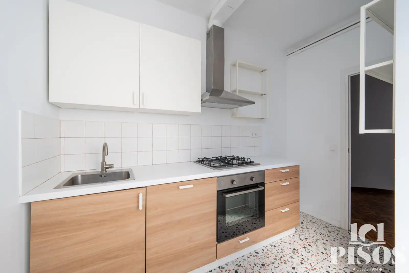 Cocina de Ático en venta en Barcelona con Aire acondicionado, Calefacción y Parquet