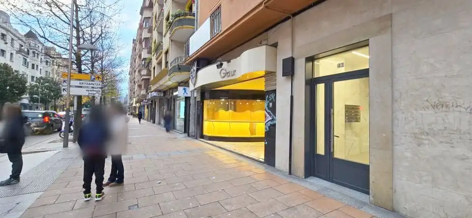 Business premises to rent in Centro - Mendibil - Santiago, imagen 5