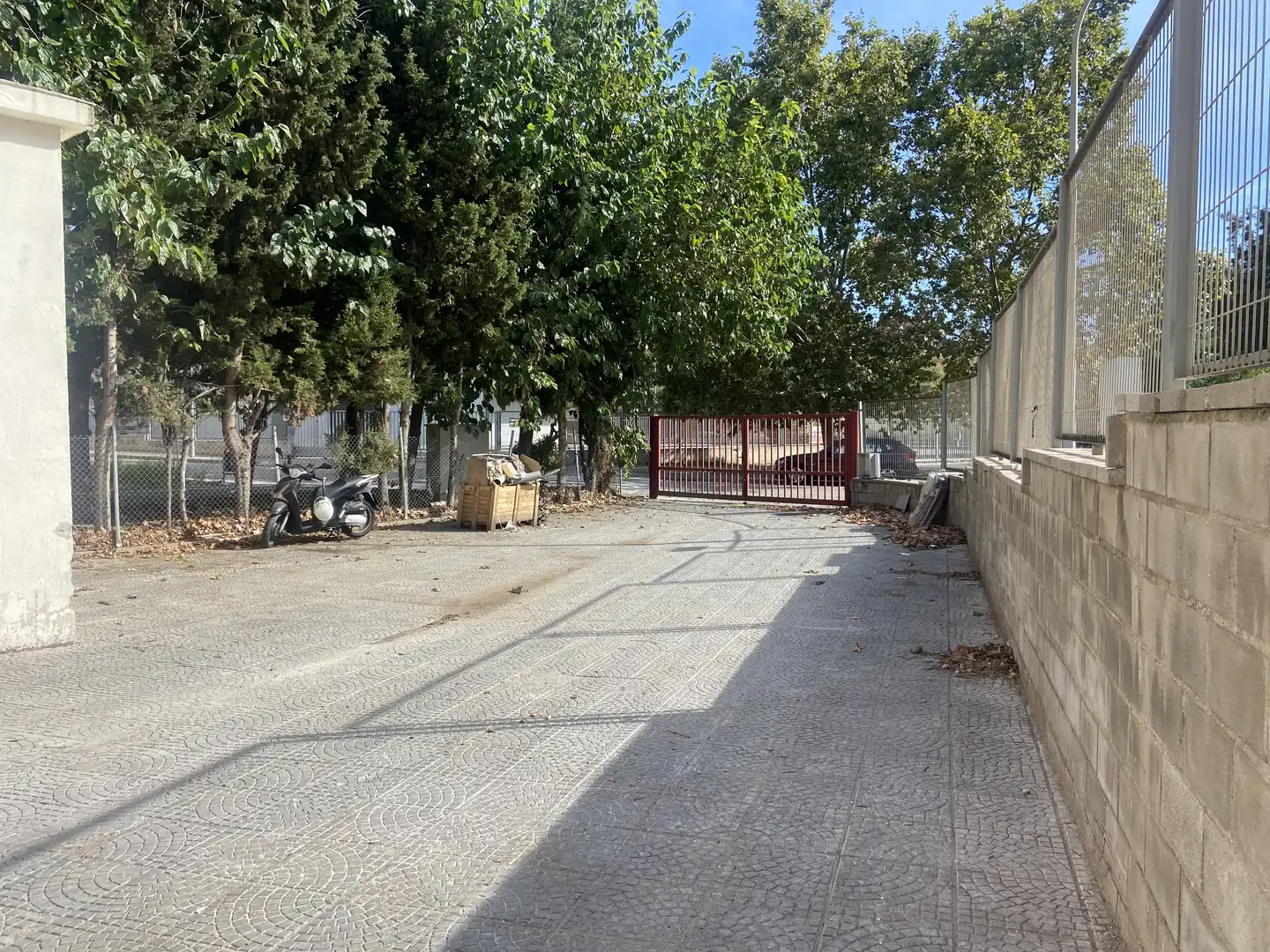 Parking de Nave industrial de alquiler en Sant Just Desvern