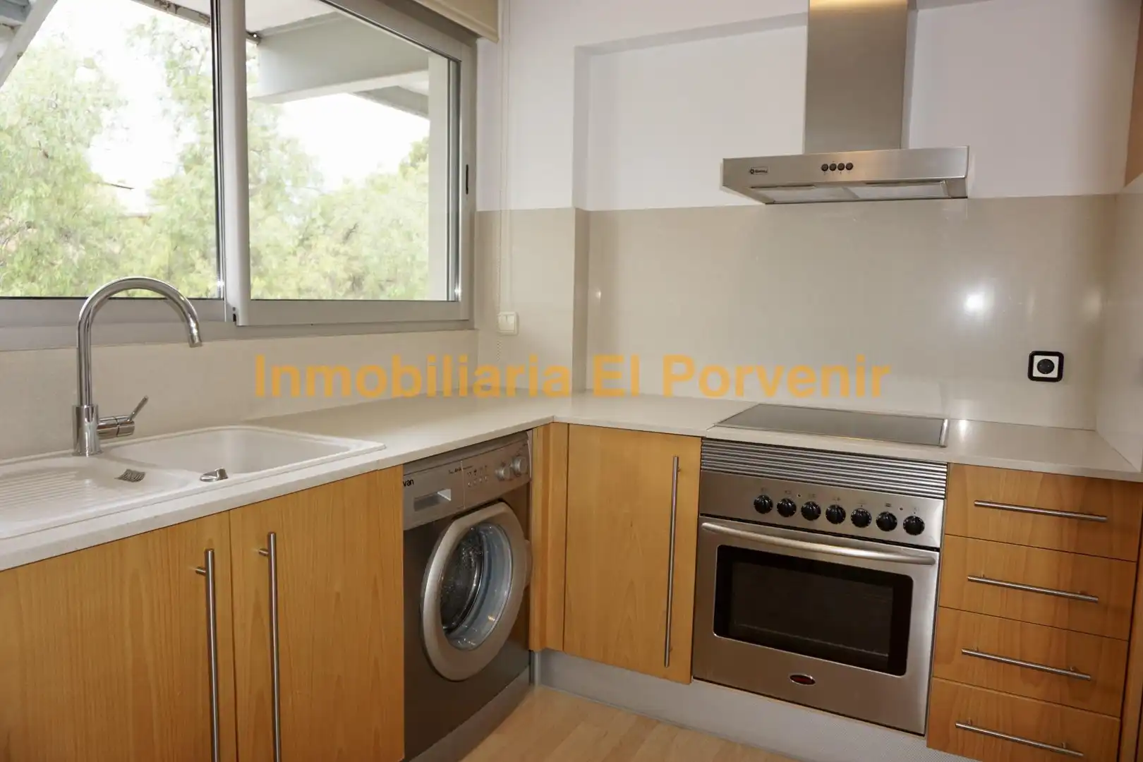 Cocina de Piso de alquiler en Torrent con Calefacción, Terraza y Balcón