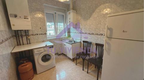 Foto 4 de Piso en venta en Calle Av Reyes Catolicos, Saldaña, Palencia