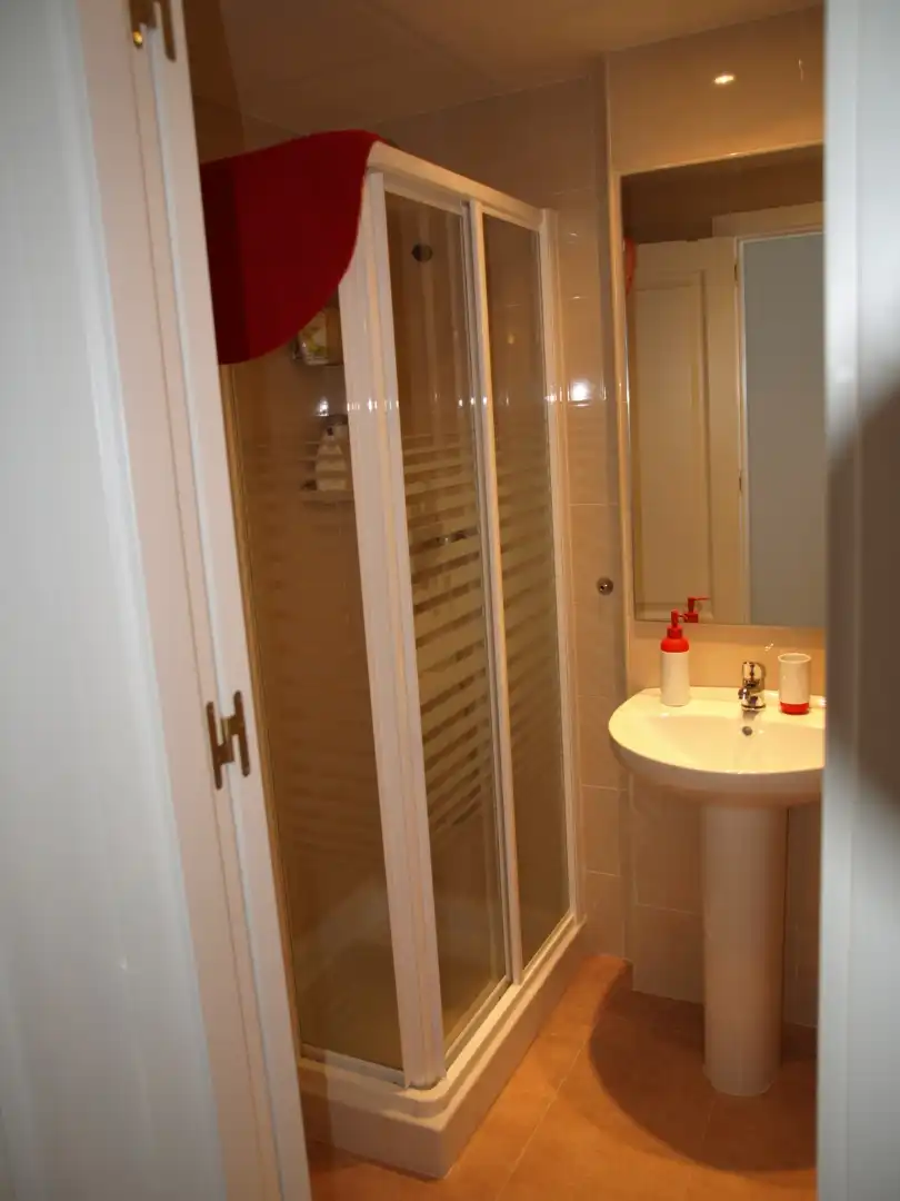 Baño de Piso en venta en Rota con Aire acondicionado, Terraza y Trastero