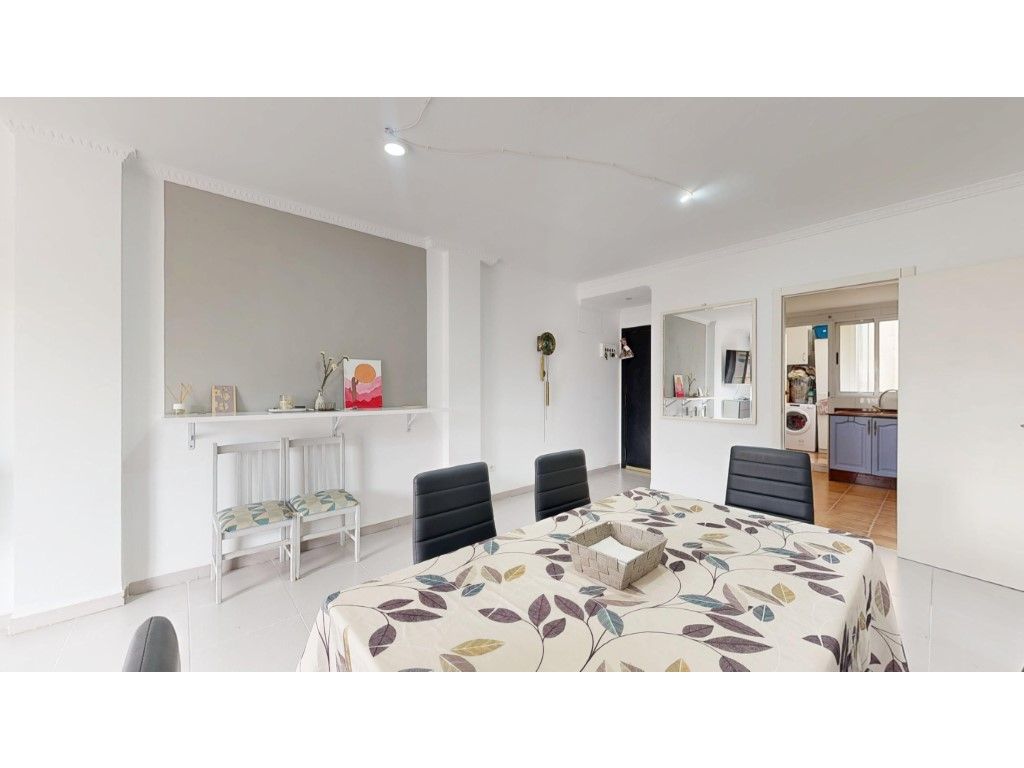 Menjador de Àtic en venda en Montserrat amb Terrassa, Forn i Rentadora