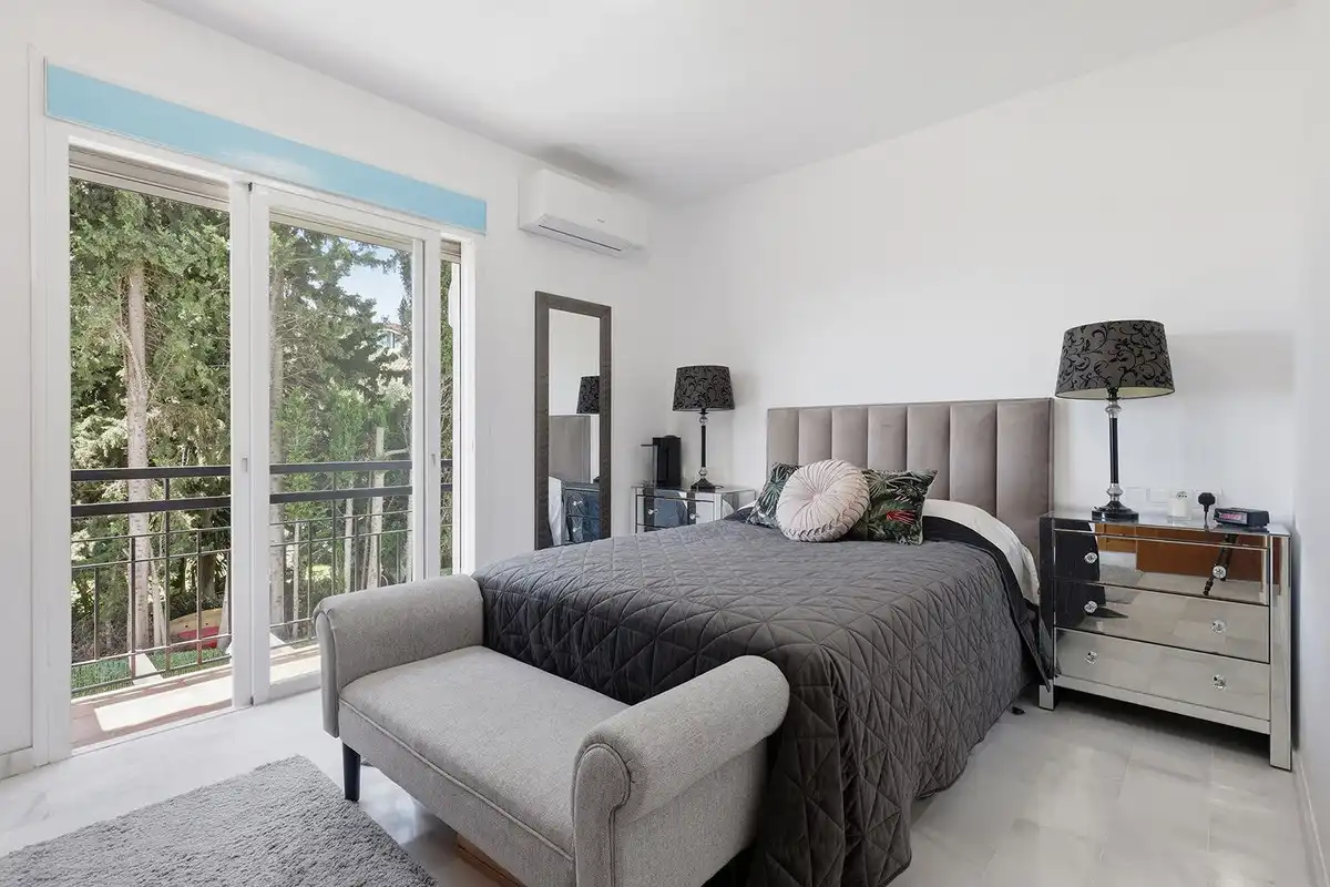Reihenhaus mit Pool zum Verkauf in Estepona,Centro,Avenida Juan Carlos I, imagen 40