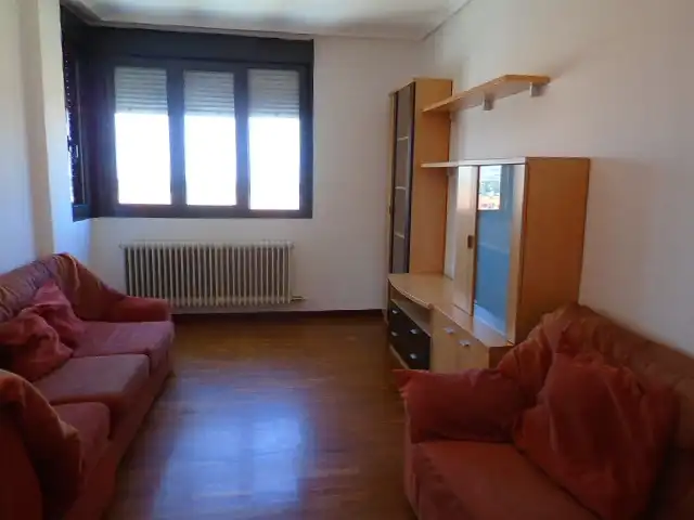 Apartament de lloguer a Calle Luis Ortún, 17, Villamediana de Iregua