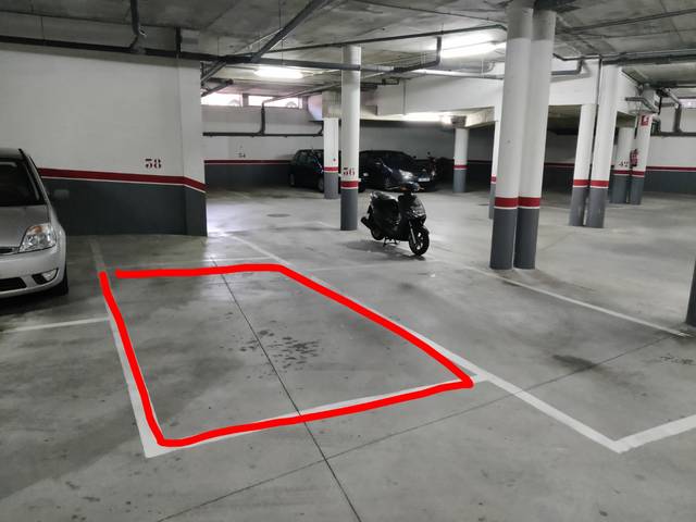 Garaje en Alquiler en Calle Prados Nuevos, 5 en Villaquilambre