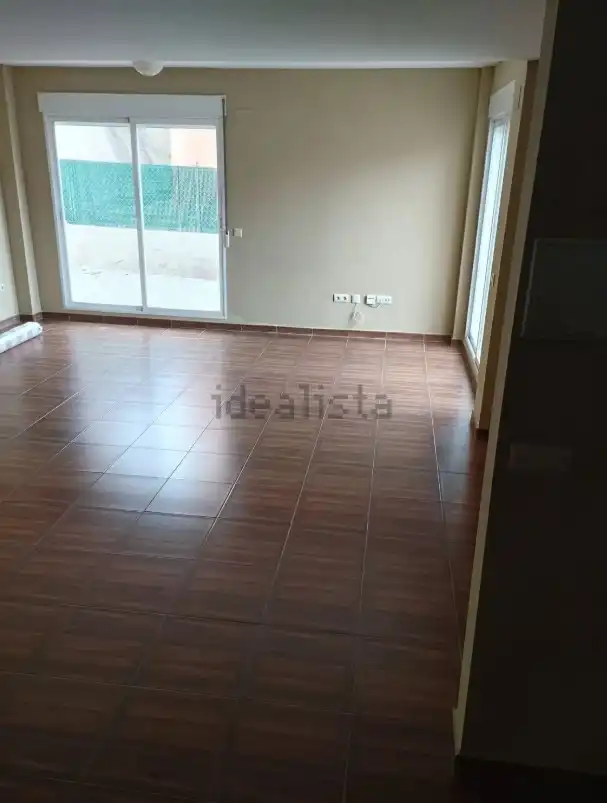 Casa o xalet de lloguer en Serra amb Terrassa i Piscina comunitària