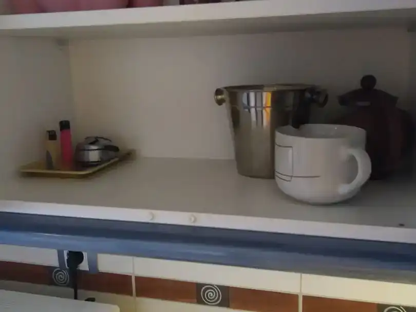 Cuina de Pis en venda en Granada amb Aire condicionat, Jardí privat i Traster