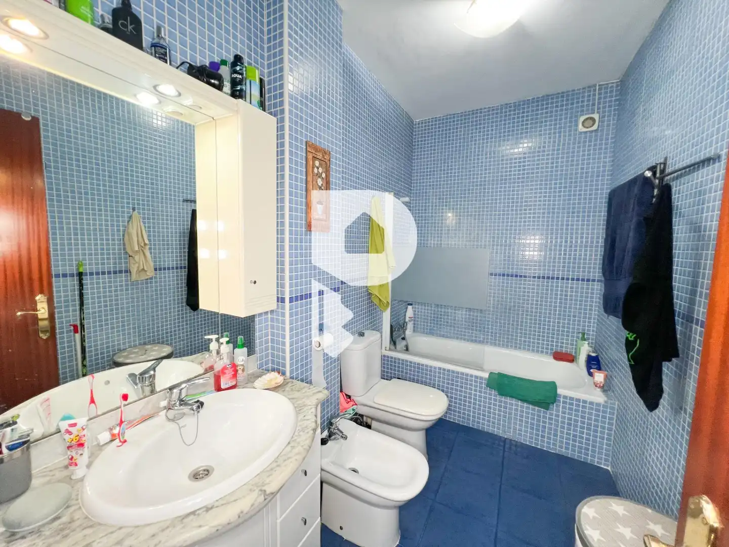 Baño de Planta baja en venta en Vallirana con Aire acondicionado, Calefacción y Parquet