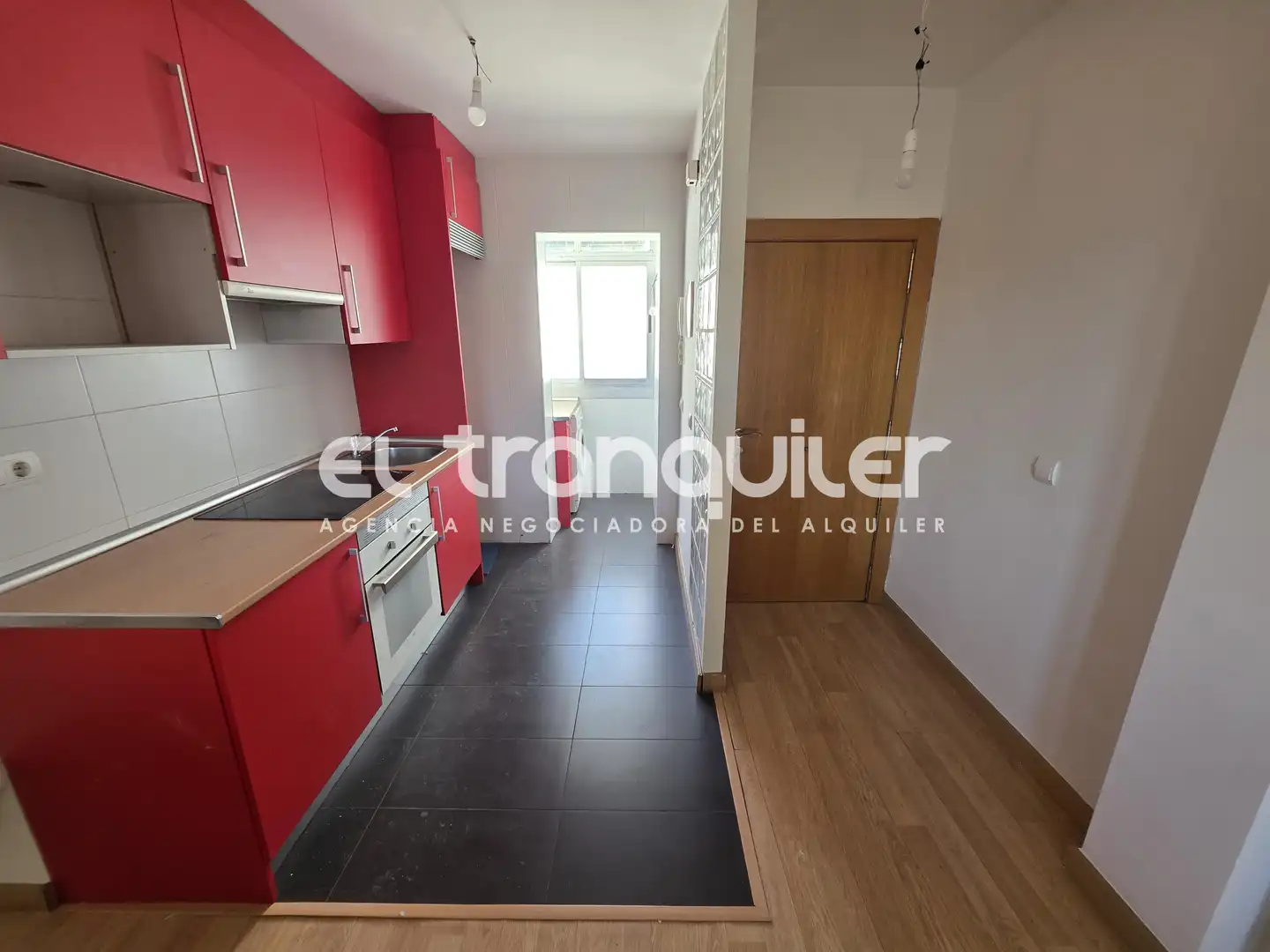 Kitchen of Flat for rent in Madrid  with Air Conditioner, Parquet flooring and Terrace