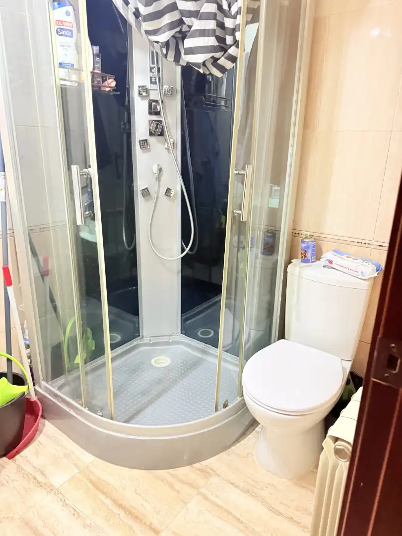 Baño de Planta baja en venta en Argentona con Aire acondicionado, Calefacción y Horno
