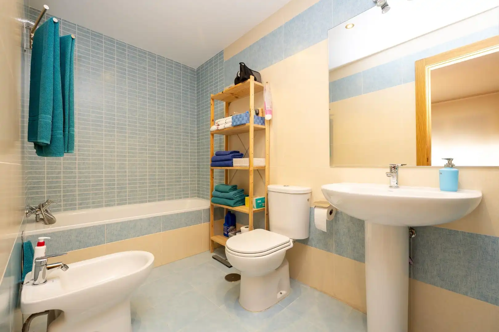 Baño de Casa adosada en venta en Gójar con Calefacción