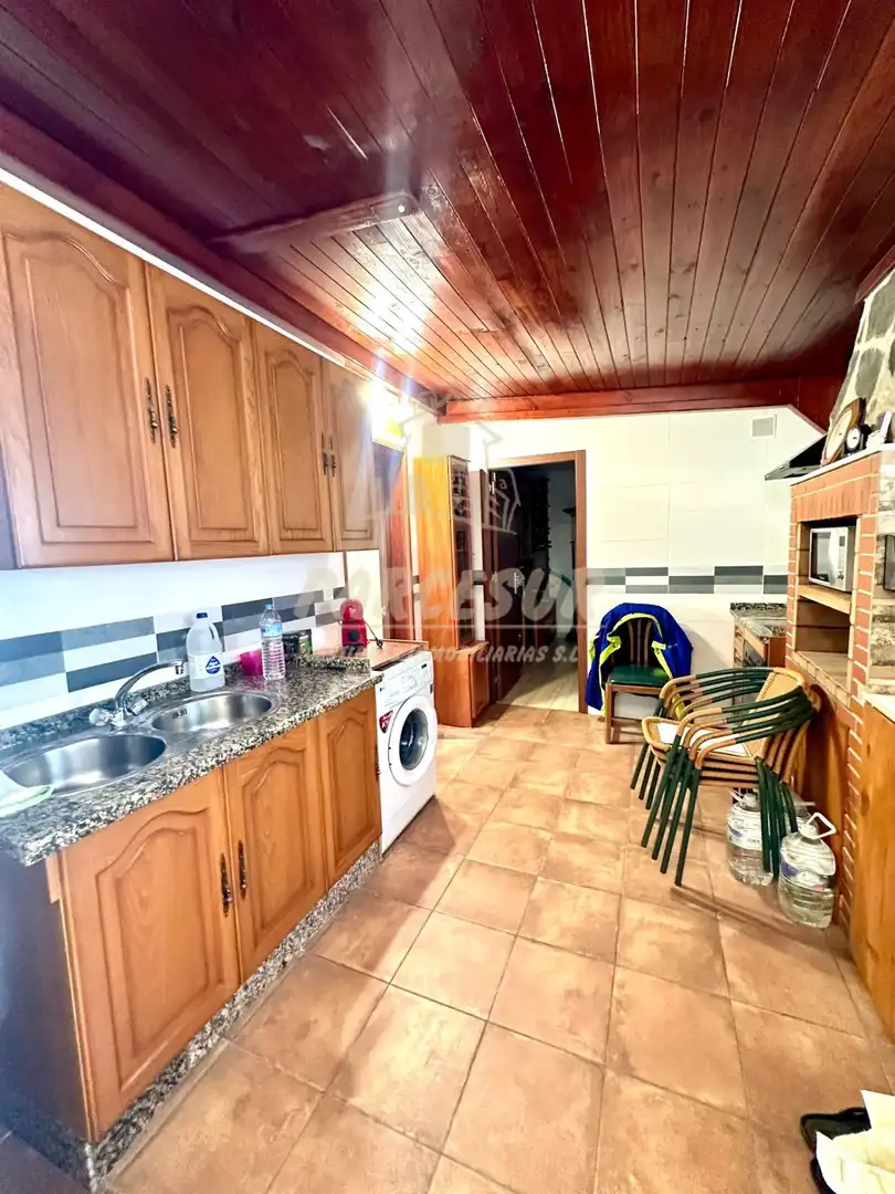 Casa con piscina en venta en Periurbano Oeste - Sierra, imagen 4