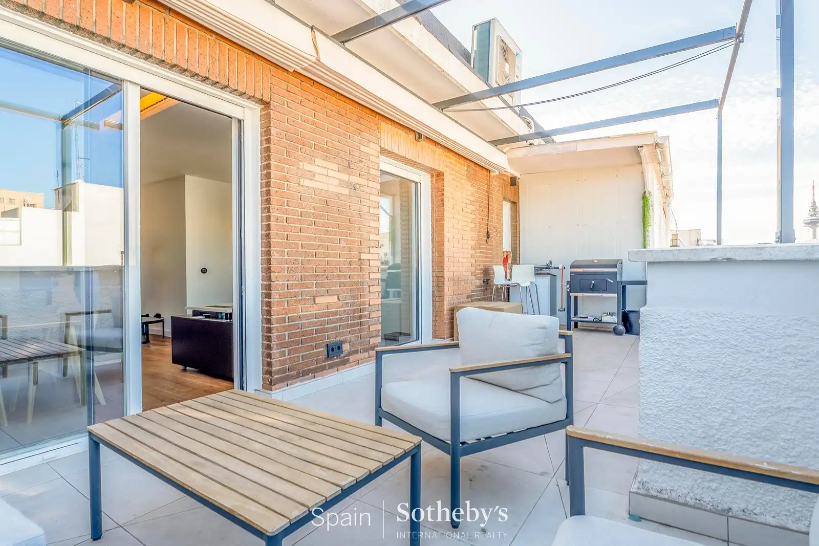 Terrassa de Apartament en venda en Madrid amb Aire condicionat, Calefacció i Terrassa