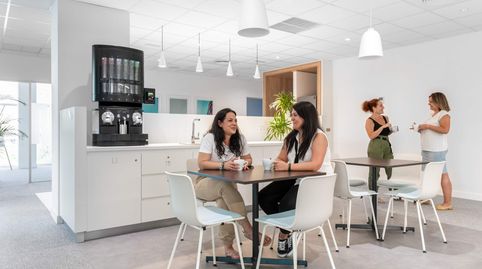 Foto 4 de Oficina de alquiler en Calle Berna, 1, Avenida Europa - San Antón, Toledo Capital