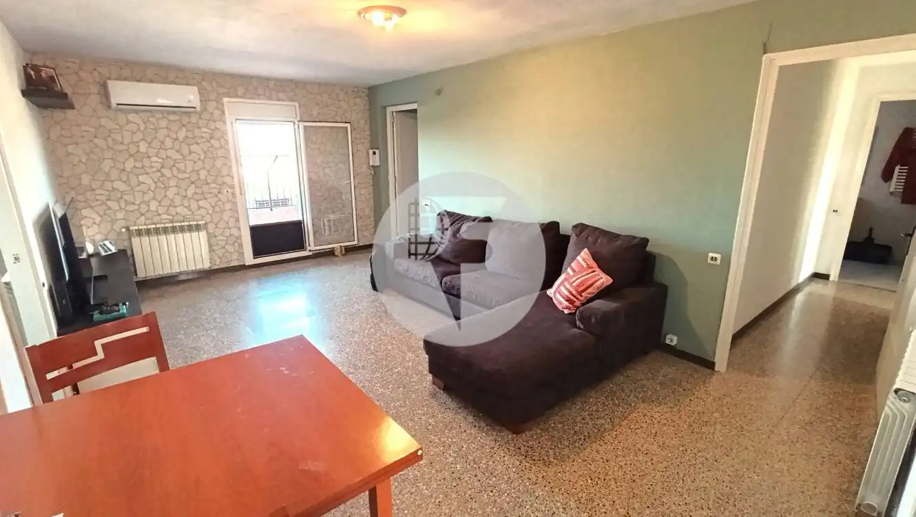Sala de estar de Ático en venta en Terrassa con Aire acondicionado, Calefacción y Terraza